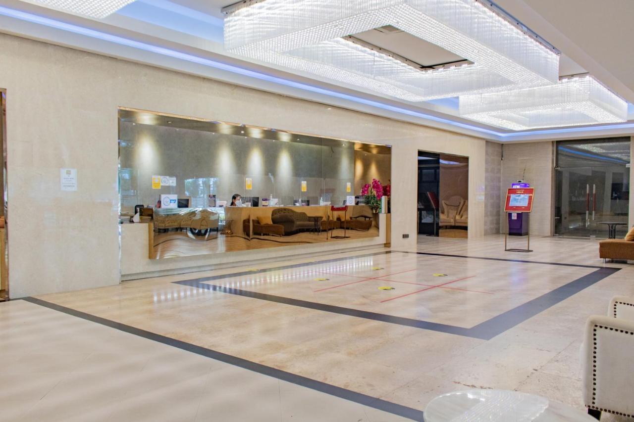 Avana Hotel And Convention Centre Sha Extra Plus バンコク都 エクステリア 写真