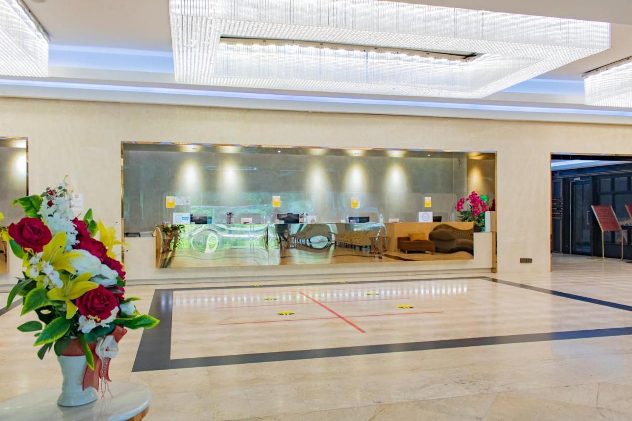 Avana Hotel And Convention Centre Sha Extra Plus バンコク都 エクステリア 写真
