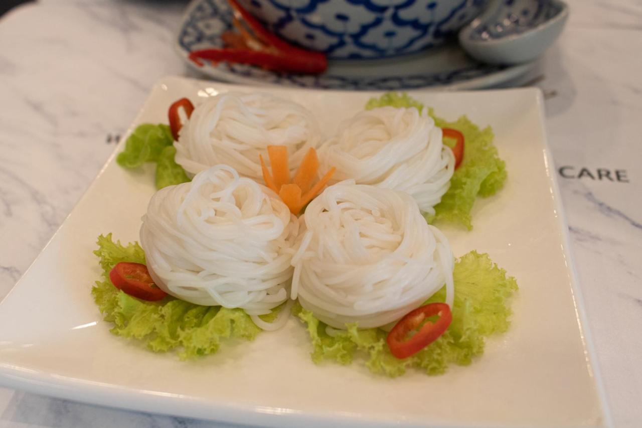Avana Hotel And Convention Centre Sha Extra Plus バンコク都 エクステリア 写真